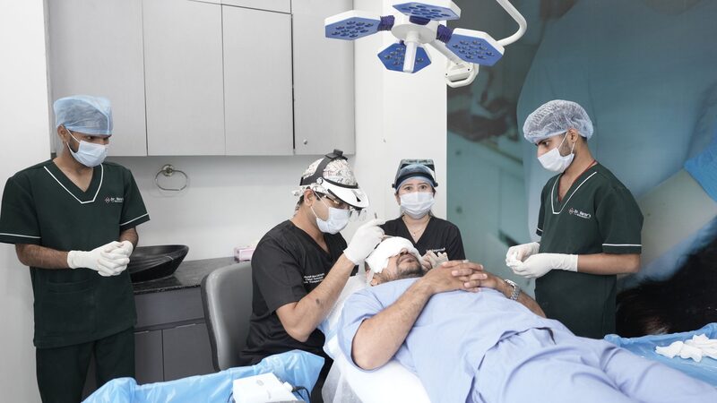 عيادة جراحة تجميل راقية في أبوظبي مرخّصة من دائرة الصحة تستقبل مرضى محليين ومن دول الخليج